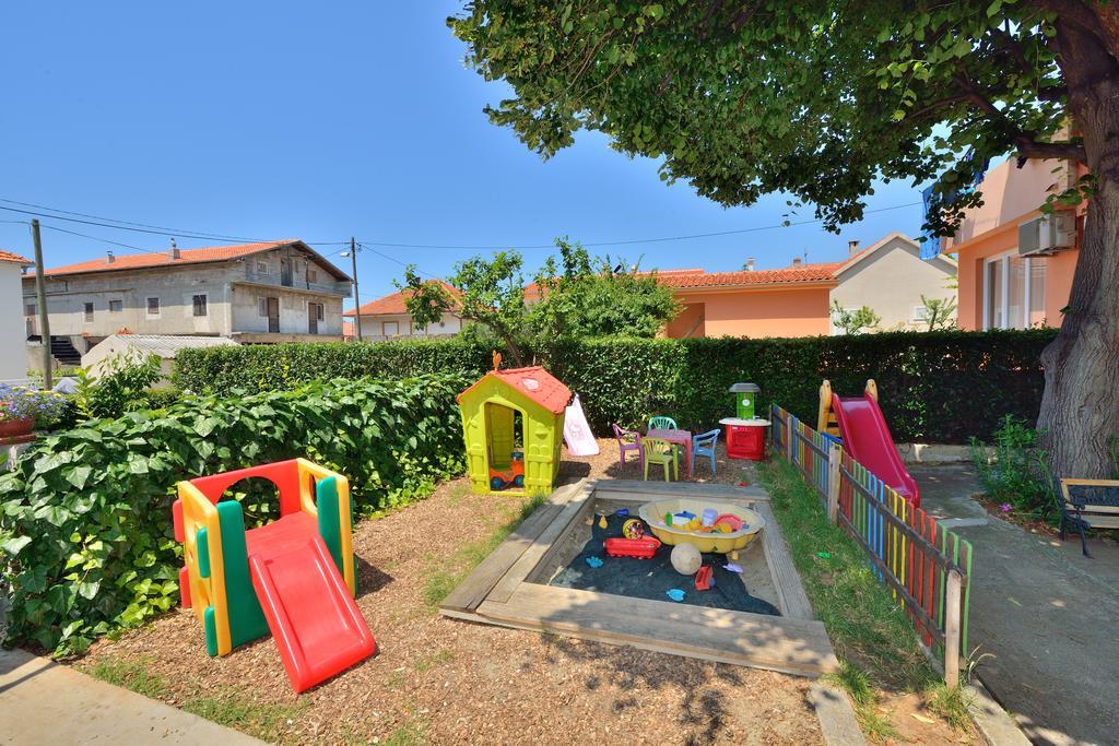 Apartment Mladenka Visnjik Zadar Exterior photo